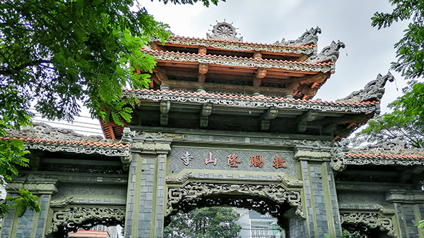 福利！托普云農年度優(yōu)秀員工出國"越”會
