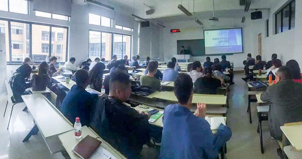 托普云農(nóng)助力青海省農(nóng)機(jī)信息化，海西州農(nóng)機(jī)中心來(lái)杭培訓(xùn)